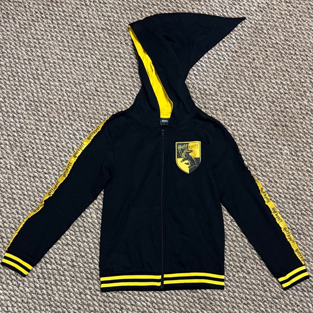 Warner Bros. Harry Potter Hufflepuff Black Hoodie with Yellow Stripes